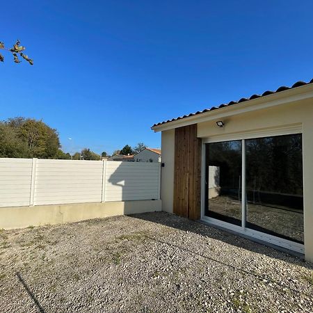 Maison Avec Grand Espace En Hauteur Villa Saint-Georges-des-Côteaux Екстериор снимка